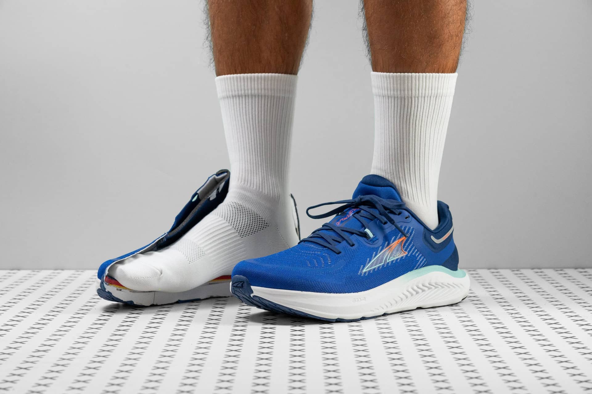 Altra Paradigm 7 — catalog placeholder