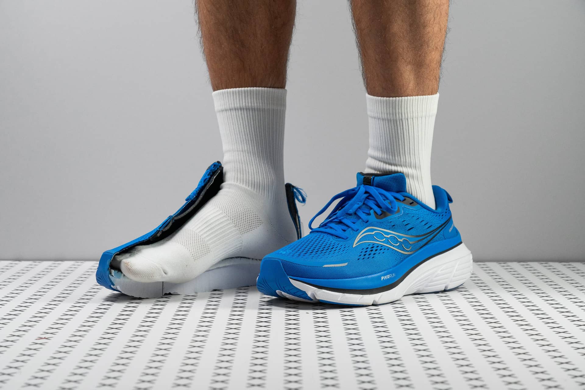 Saucony Guide 18 — catalog placeholder