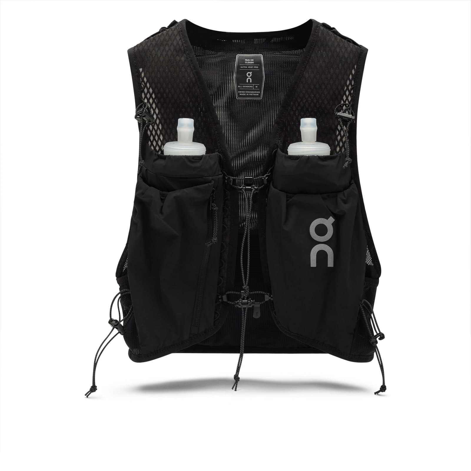 On Ultra Vest Pro — detail view